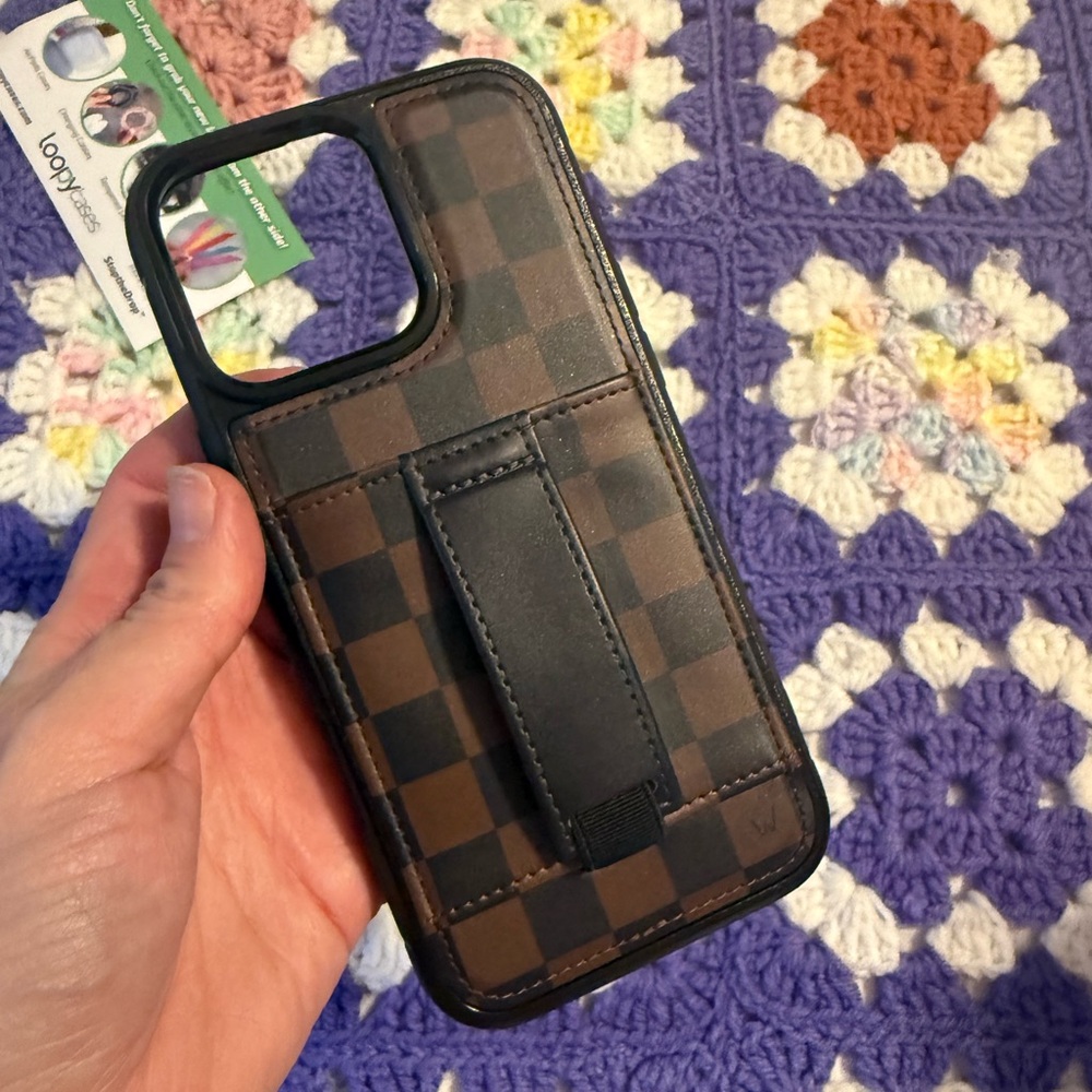 iPhone 16 Pro Max Walli Case